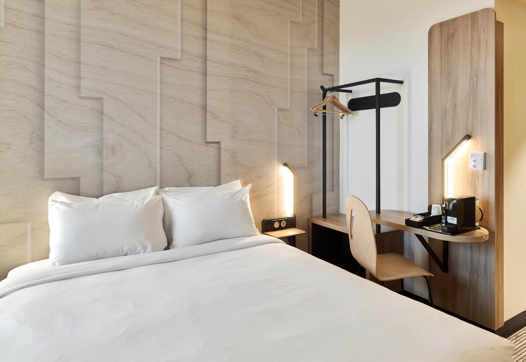 B&B Hotel Orleans Saran Buitenkant foto